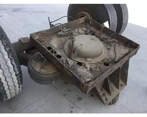 REYCO NON-STEER AXLE, TAG