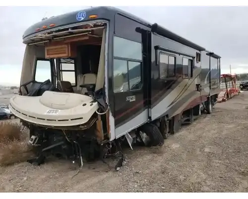 ROADMASTER RR8R or RR8S R-Series Raised Rail Cab