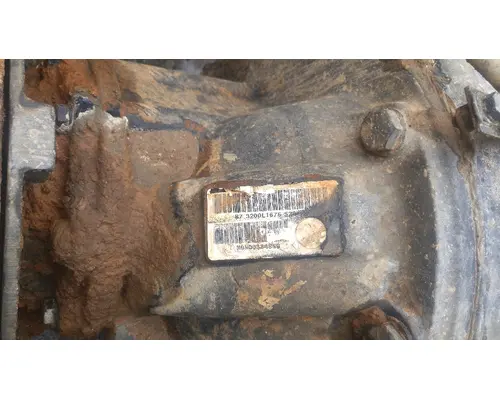 ROCKWELL 3200-K-1676 Axle Assembly, Rear