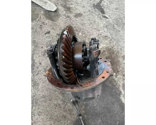 ROCKWELL 379 Axle Assembly, Rear