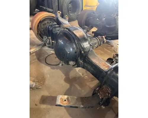 ROCKWELL Cascadia Axle Assembly, Rear