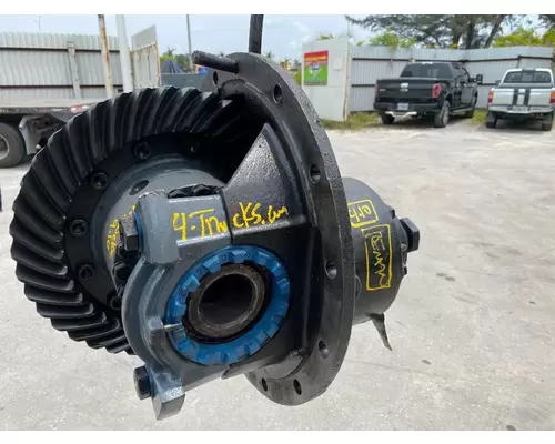 ROCKWELL SQ100 REAR Differential Assembly (Front, Rear)