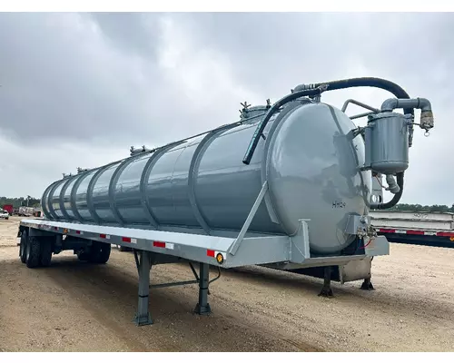 ROUGHNECK S 130BBL VAC TANKER RentalLease
