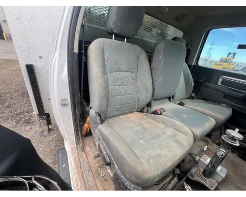 Seat, Front Ram 5500 DTI Trucks