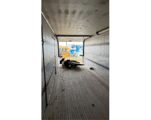 Reefer Units 26 Body  Bed