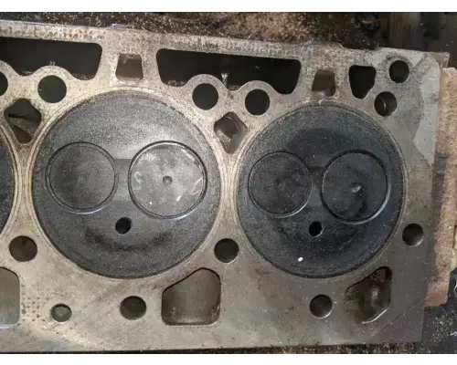 Renault Other Cylinder Head