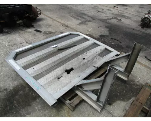 Headache Rack ROAD GEAR ALL LKQ Heavy Truck - Tampa