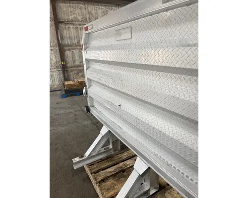 Road Gear Cab rack Headache Rack
