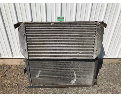 Roadmaster RR8R or RR8S R-Series Raised Rail Radiator