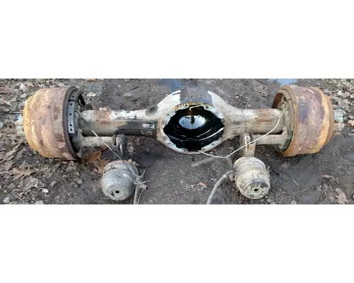 Axle Housing (Rear) Rockwell F650 Camerota Truck Parts