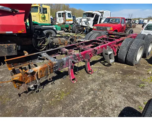 Rears (Matched Set) ROCKWELL MR2014X Truck Salvage International Inc