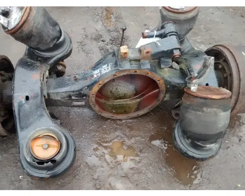 Axle Housing (Rear) Rockwell R100 Camerota Truck Parts