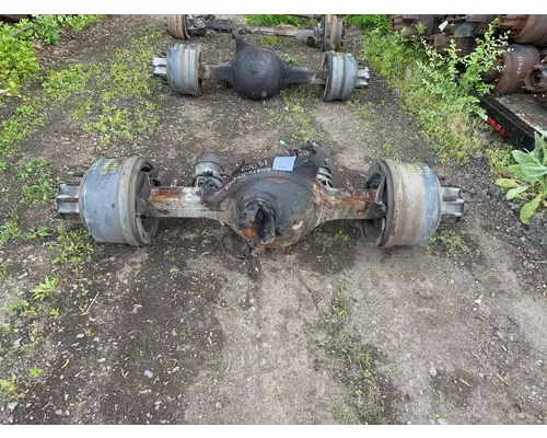 Rockwell RD23160 Axle Housing (Front)