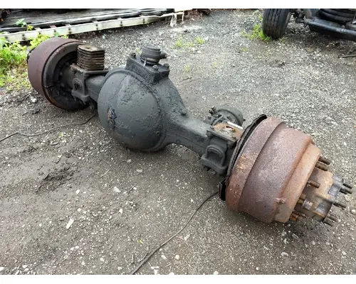 Axle Housing (Rear) Rockwell RSL23160 Camerota Truck Parts