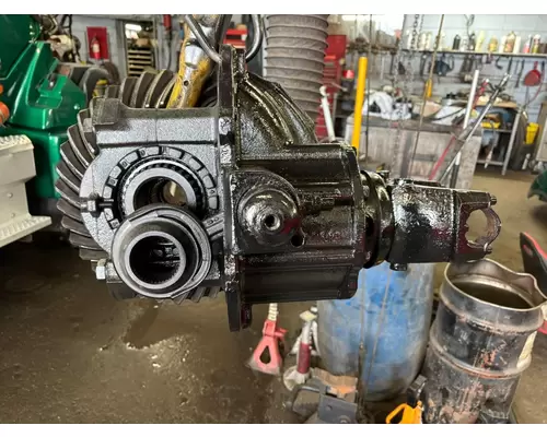 Differential Assembly (Rear, Rear) ROCKWELL RT-40-145 Les Camions Gilbert