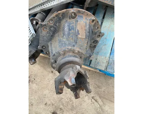 Rears (Matched Set) ROCKWELL RT-40-145 Truck Salvage International Inc