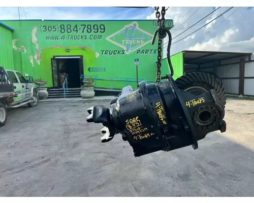 Differential Assembly (Front, Rear) ROCKWELL SQHP 4-trucks Enterprises LLC