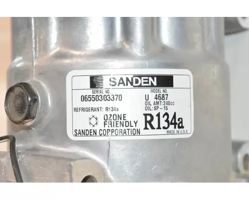 SANDEN SD7H15 AC Compressor