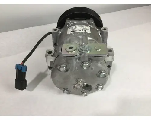 SANDEN  AC COMPRESSOR