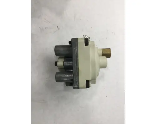 SEALCO  AIR BRAKE PARTS
