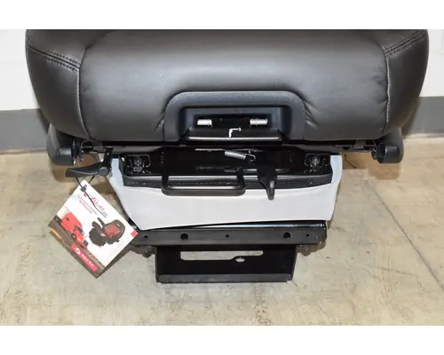 SEARS SEATING Atlas II DLX Seat, Front