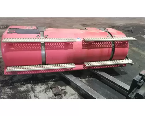 SIDE RAIL TANKS ENCLOSED CNG FUEL SYSTEM