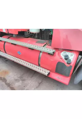 SIDE RAIL TANKS ENCLOSED CNG FUEL SYSTEM