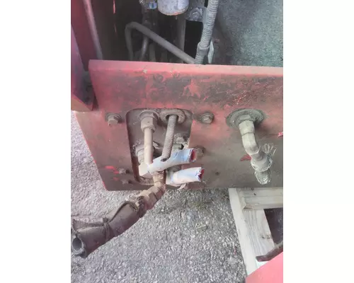 SIDE RAIL TANKS ENCLOSED CNG FUEL SYSTEM
