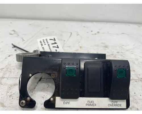 SPARTAN Advantage Dash  Console Switch
