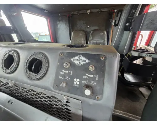 SPARTAN Gladiator Cab