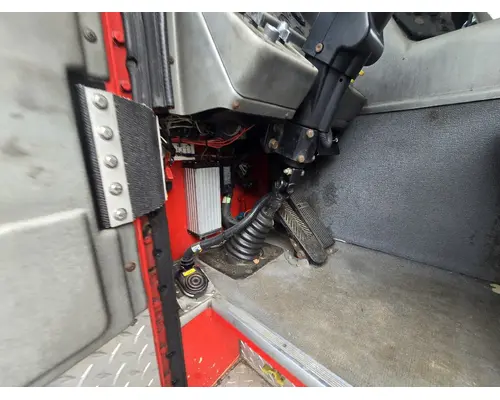 SPARTAN Gladiator Cab