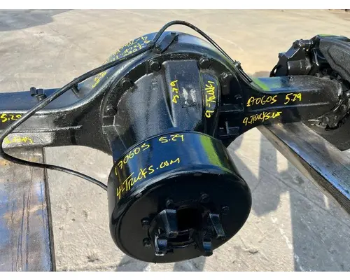 SPICER 17060S Differential Assembly (Front, Rear)