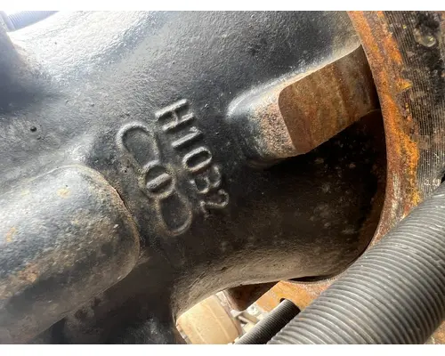 SPICER 21060S Axle Assembly, Rear