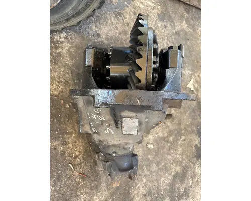 SPICER 3.25 Differential Assembly (Rear, Rear)