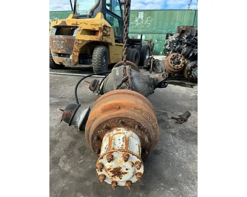 SPICER 3.58 Axle Assembly, Rear