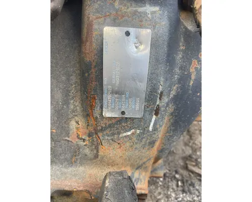 SPICER 5.29 Axle Assembly, Rear