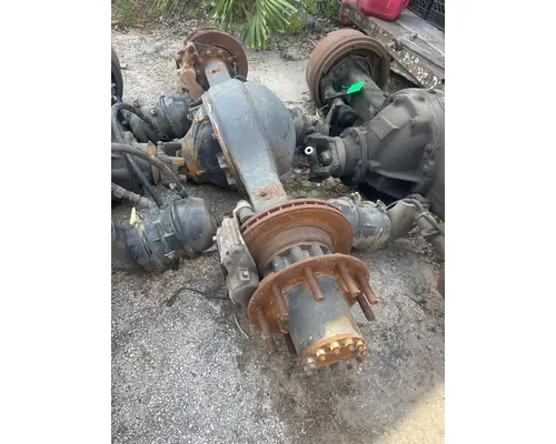 SPICER 5.29 Axle Assembly, Rear