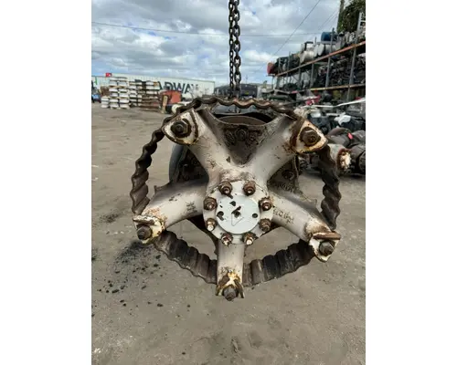 SPICER 5.57 Axle Assembly, Rear