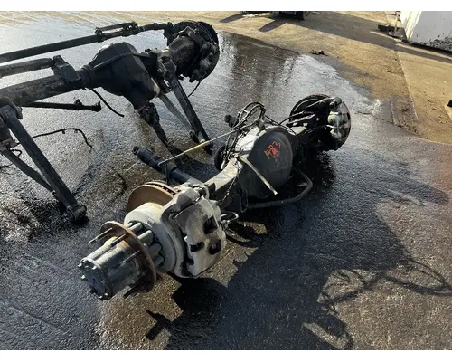 SPICER 5500 Axle Assembly, Rear