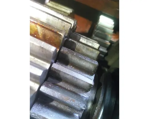 SPICER 8031 AUXILIARY TRANSMISSION