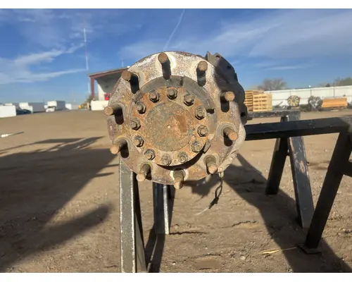 SPICER C6500 Axle Assembly, Rear