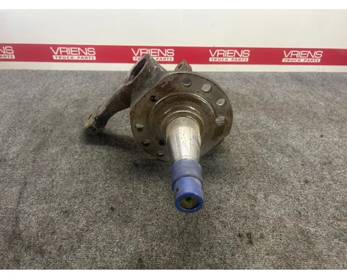 SPICER CASCADIA SpindleKnuckle, Front