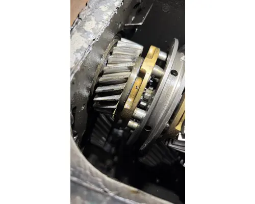 SPICER CM5252-A Transmission Assembly