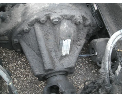 SPICER D46-170 Cutoff Assembly with Axles