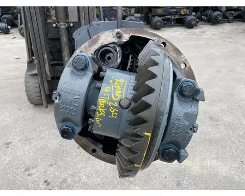 SPICER DS404 Differential Assembly (Front, Rear)