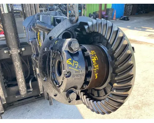 SPICER DS405P Differential Assembly (Front, Rear)
