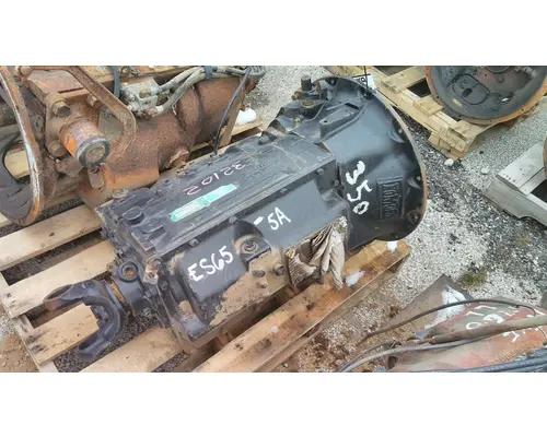 SPICER ES65-5A TRANSMISSION ASSEMBLY