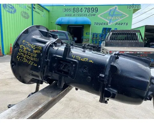 SPICER ESO65-7A Transmission Assembly