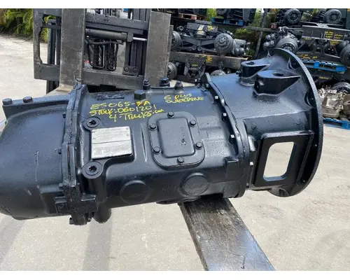 SPICER ESO65-7A Transmission Assembly