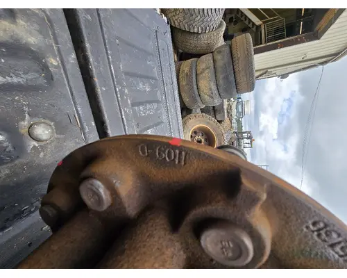 SPICER F59 Axle Housing